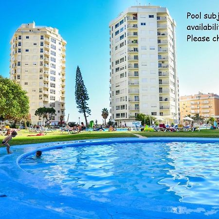 Armacao De Pera Praia Mar Sol Esterno foto